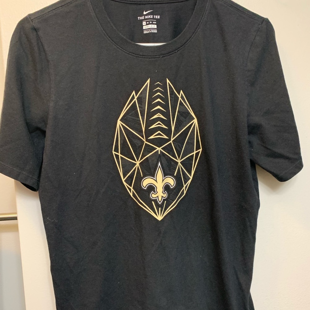 Nike dri fit tee